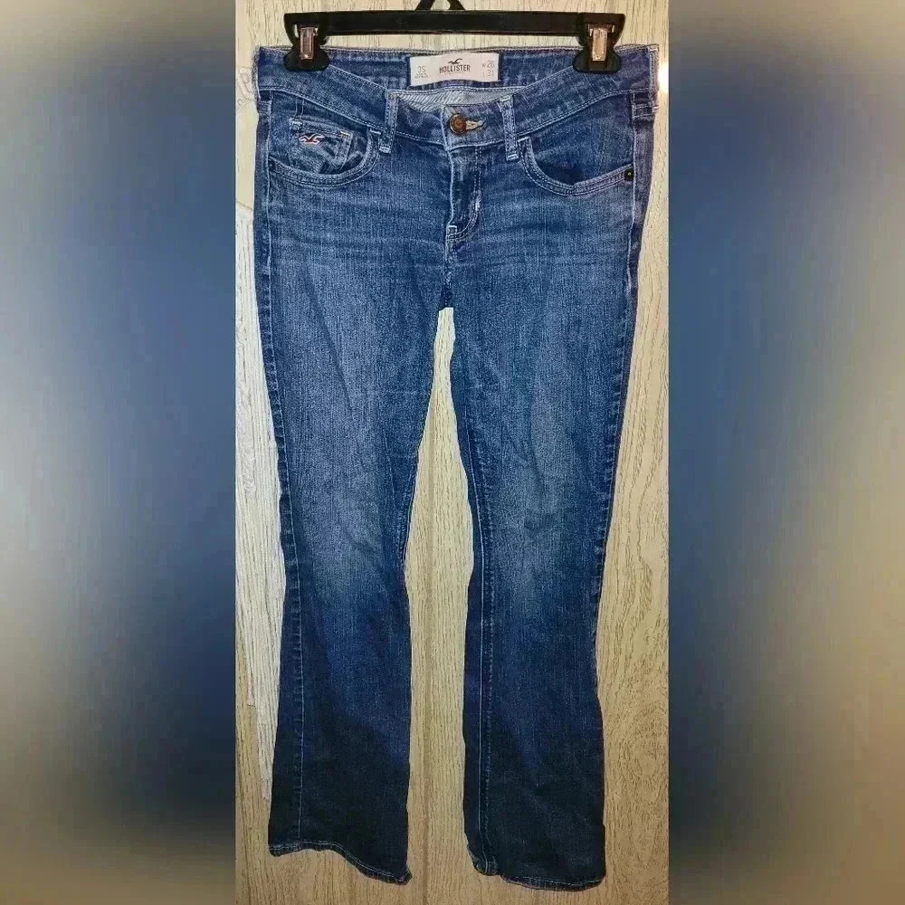 CLOSET CLOSEDOWN⚠️🚨Hollister Denim Jeans